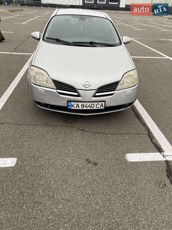 Nissan Primera (2003)