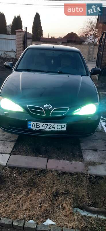 Nissan Primera (2001)