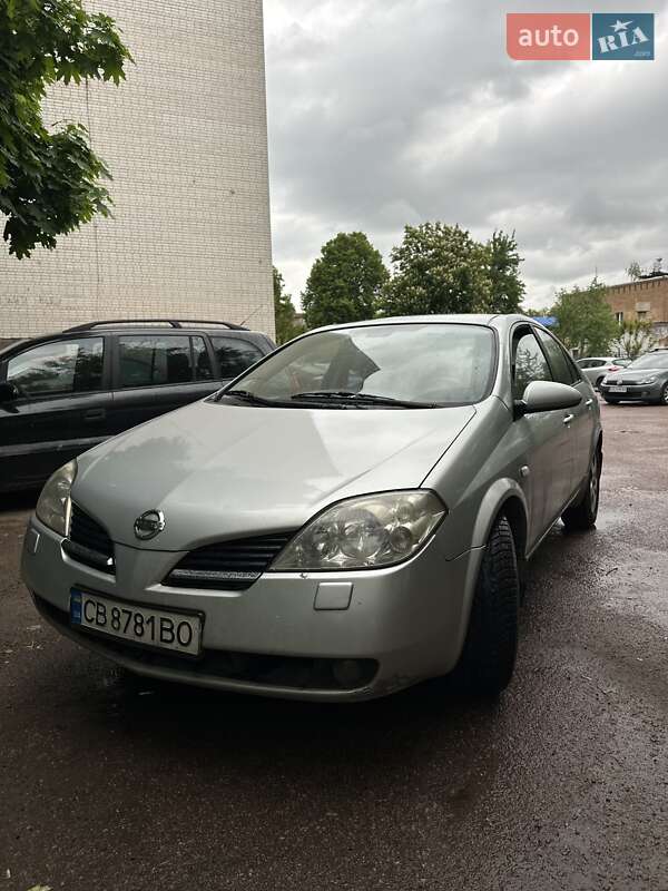 Nissan Primera (2002)