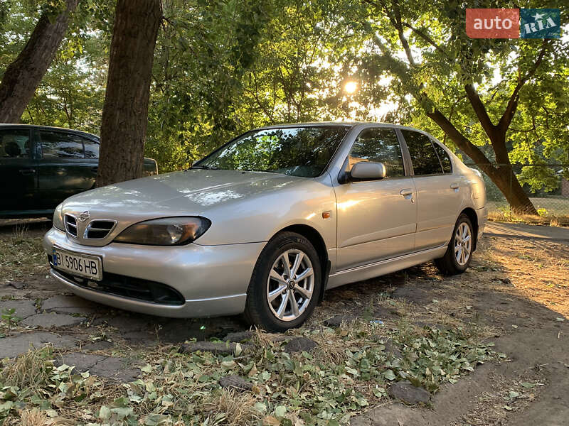 Nissan Primera (2001)