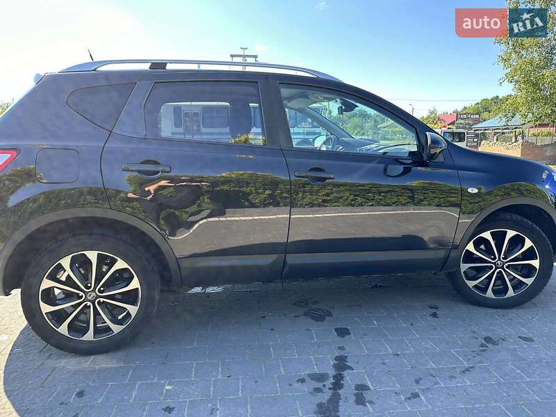 Nissan Qashqai (2011)