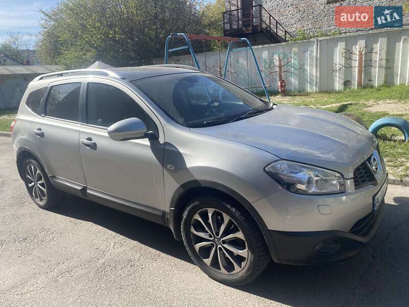 Nissan Qashqai (2011)