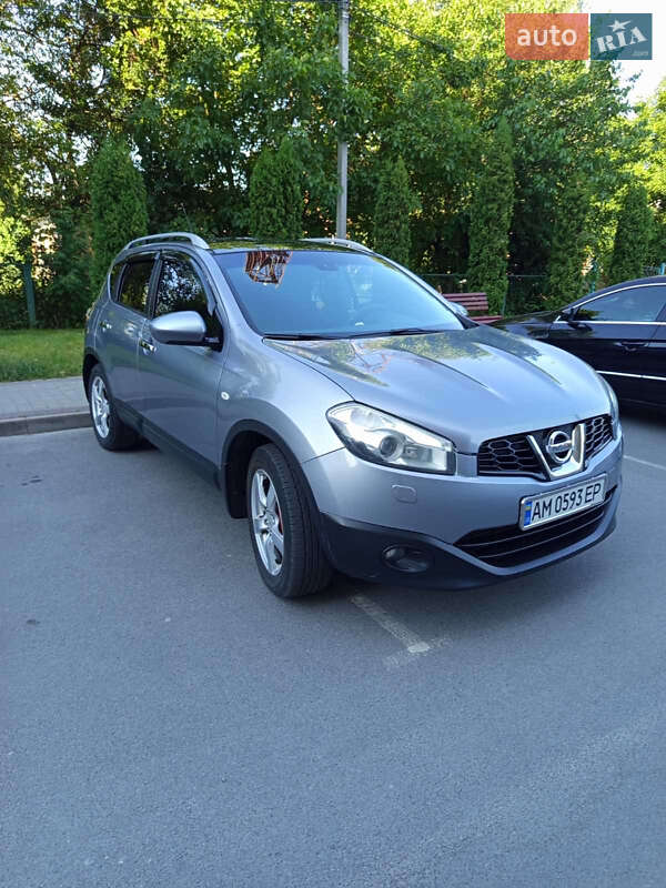 Nissan Qashqai (2010)