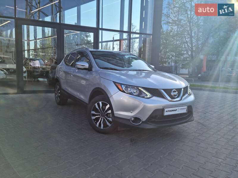 Nissan Rogue sport (2017)