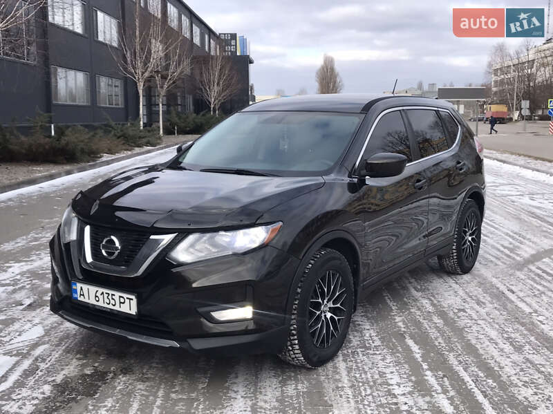 Nissan Rogue (2016)