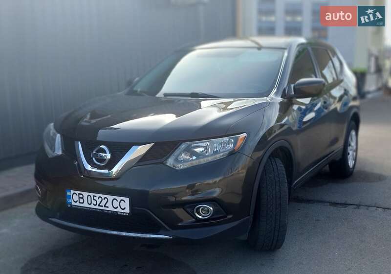 Nissan Rogue (2016)