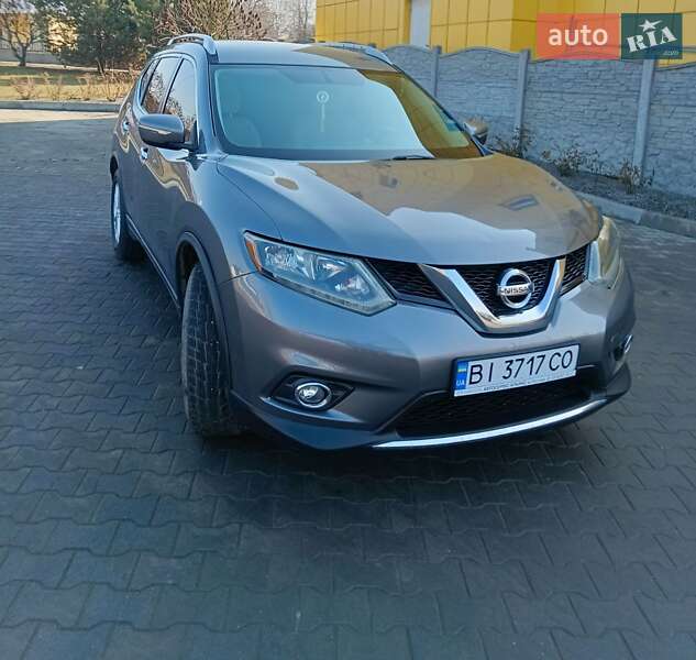 Nissan Rogue (2015)