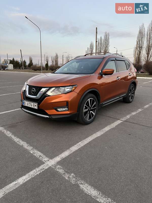 Nissan Rogue (2018)