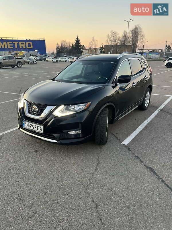 Nissan Rogue (2018)
