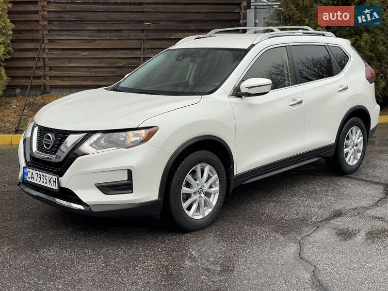 Nissan Rogue (2019)