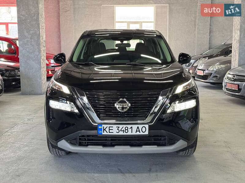 Nissan Rogue (2020)