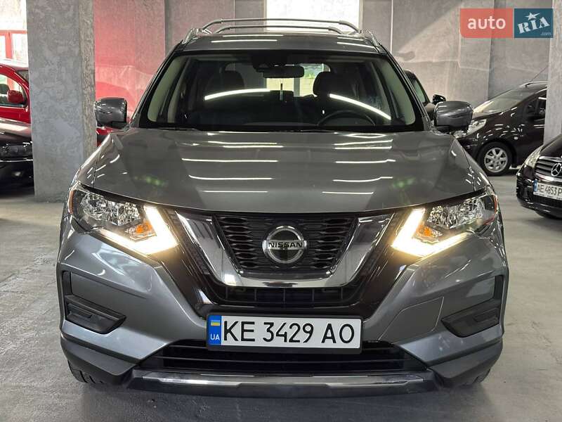 Nissan Rogue (2019)