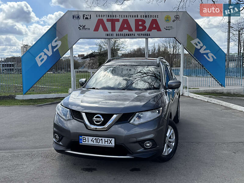 Nissan Rogue (2014)