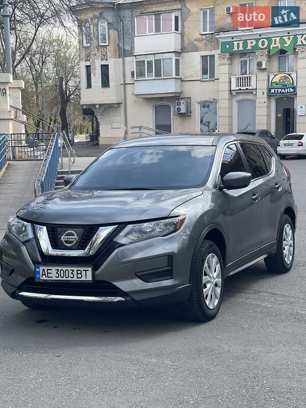 Nissan Rogue (2018)