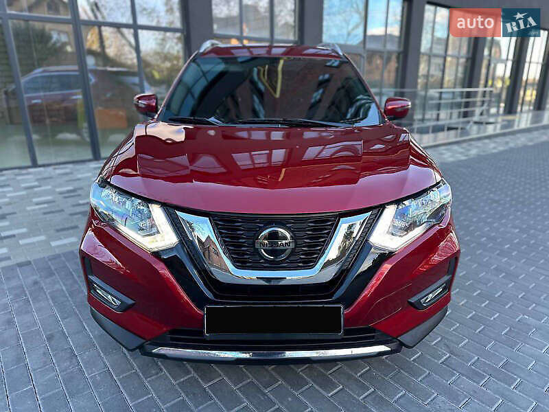 Nissan Rogue (2018)