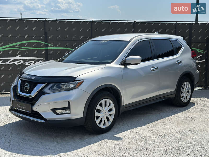 Nissan Rogue (2018)