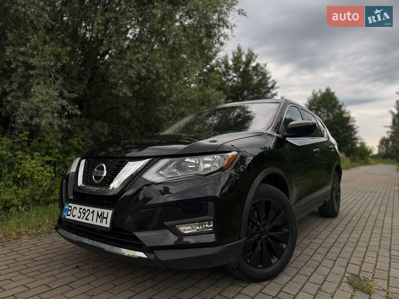 Nissan Rogue (2018)