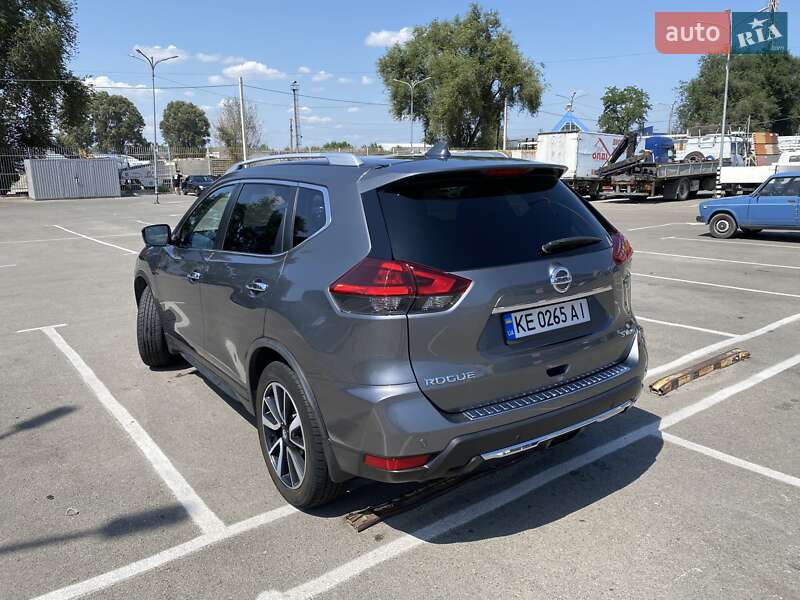 Nissan Rogue (2019)