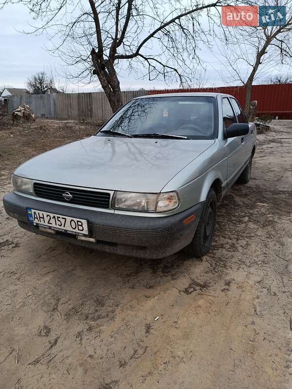 Nissan Sentra (1993)