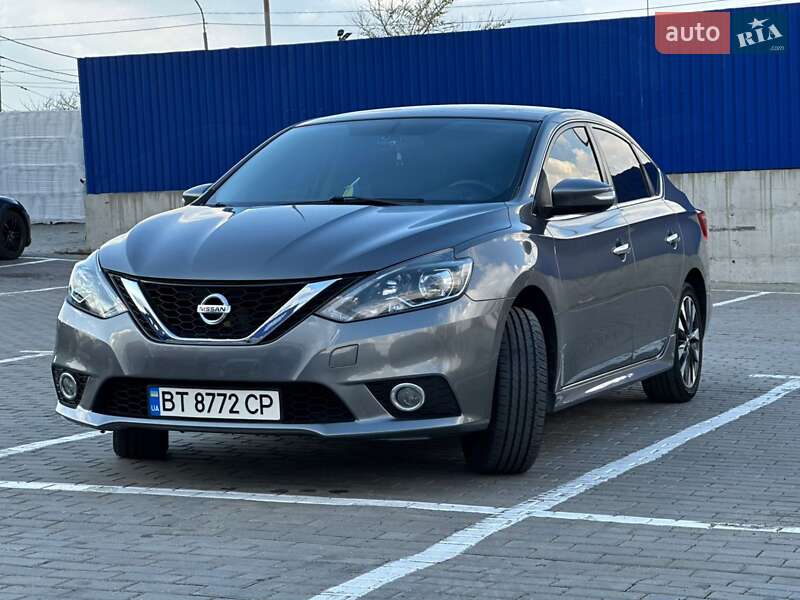 Nissan Sentra (2016)