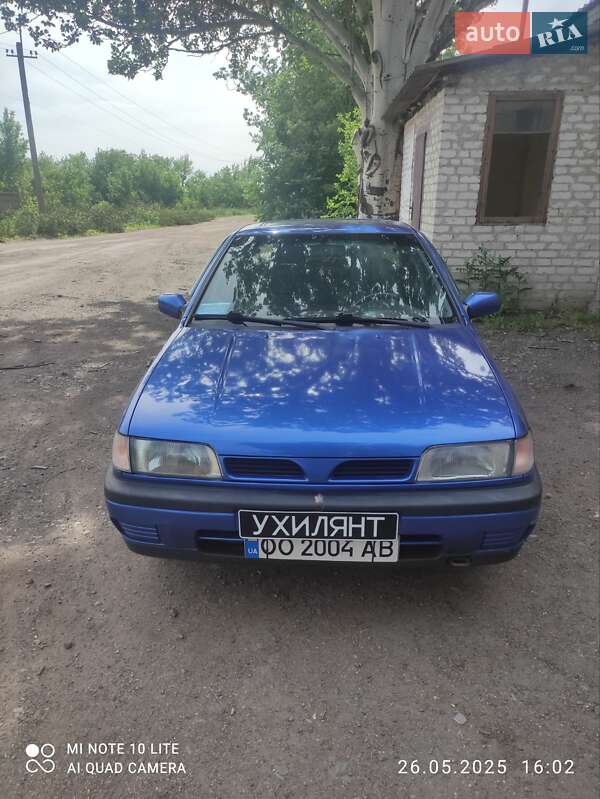 Nissan Sunny (1995)