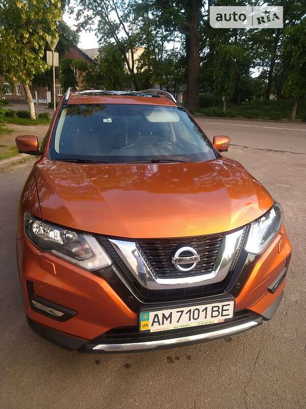 Nissan X-trail (2017)
