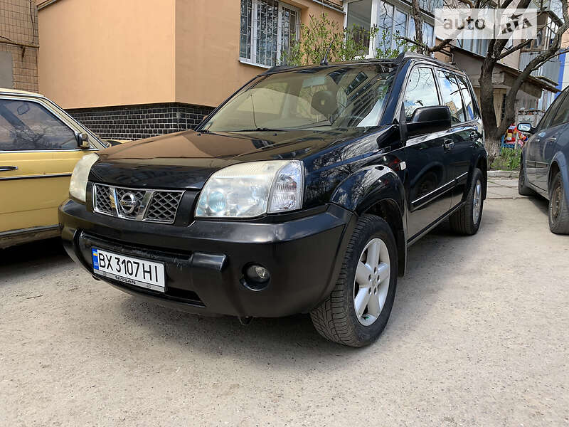 Nissan X-trail (2004)