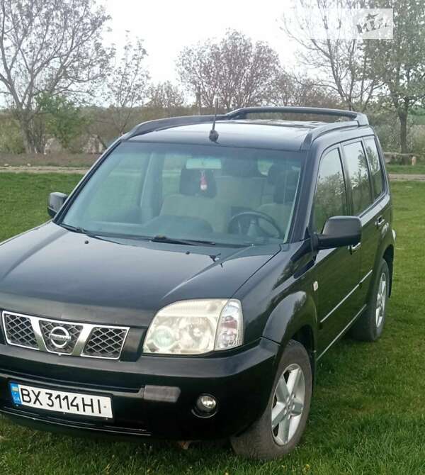 Nissan X-trail (2004)