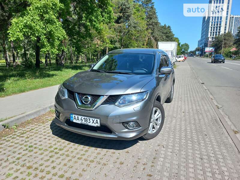 Nissan X-trail (2016)