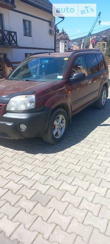 Nissan X-trail (2002)