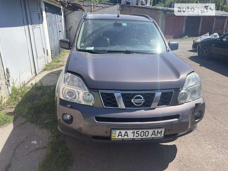 Nissan X-trail (2008)