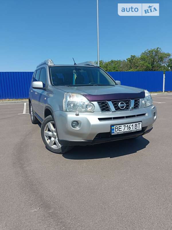 Nissan X-trail (2008)