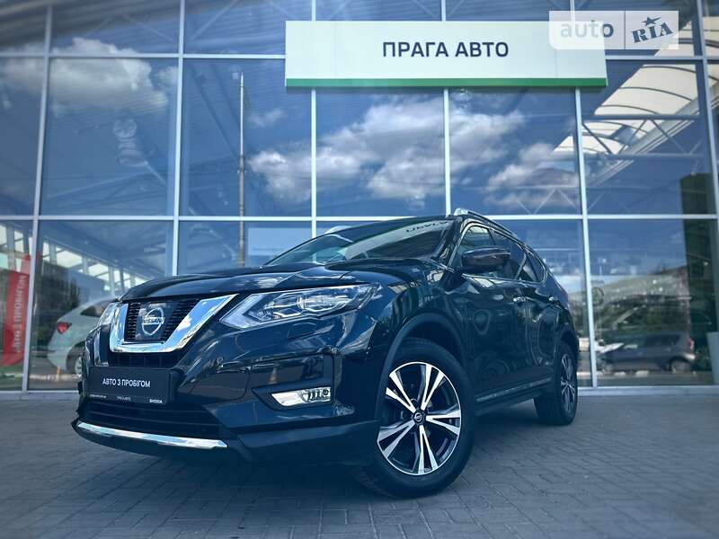 Nissan X-trail (2018)