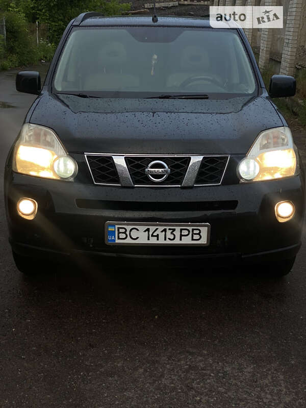 Nissan X-trail (2007)