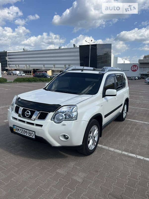 Nissan X-trail (2014)