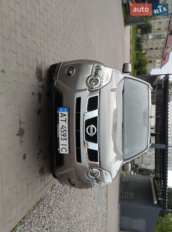 Nissan X-trail (2011)