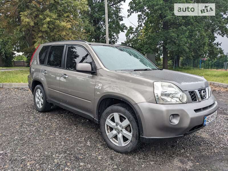 Nissan X-trail (2009)