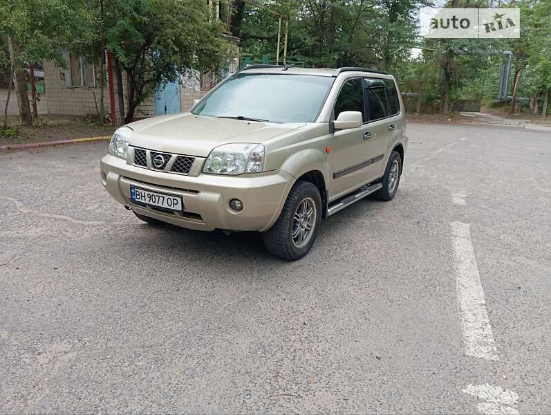 Nissan X-trail (2006)