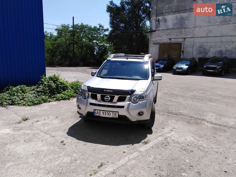 Nissan X-trail (2011)
