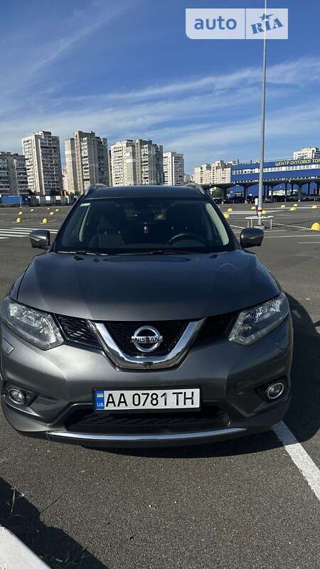 Nissan X-trail (2017)