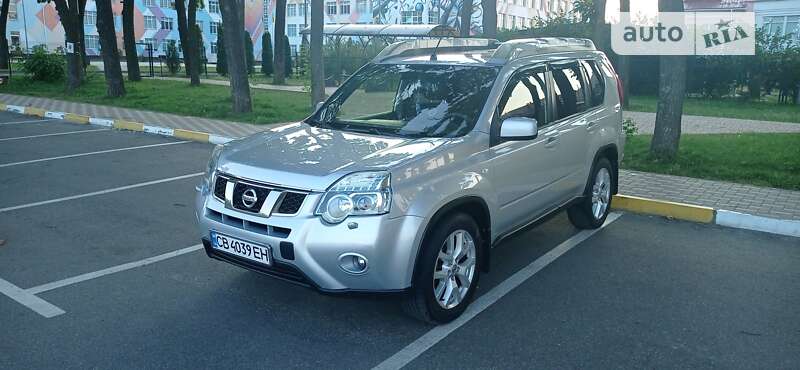 Nissan X-trail (2012)