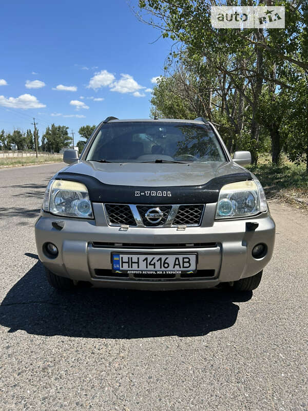 Nissan X-trail (2006)