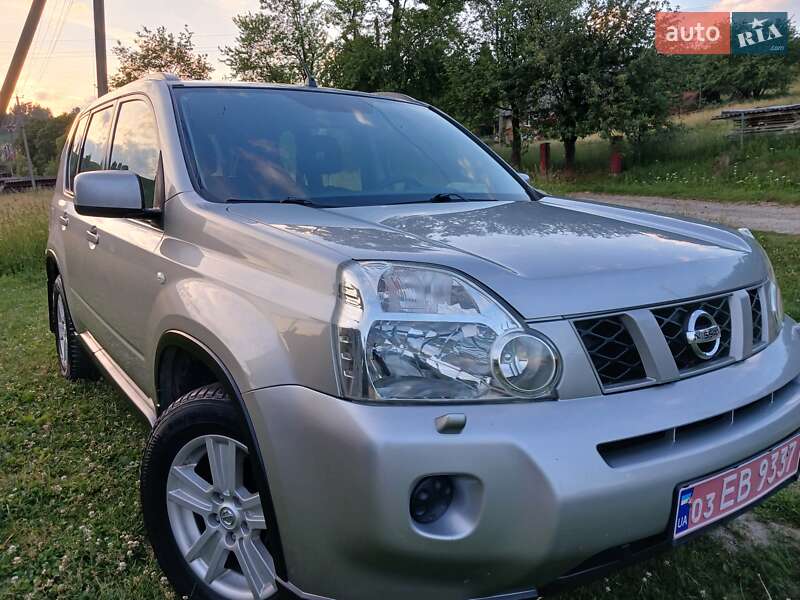 Nissan X-trail (2007)