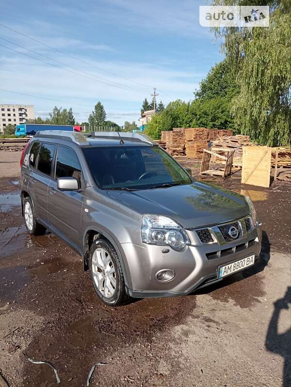 Nissan X-trail (2012)
