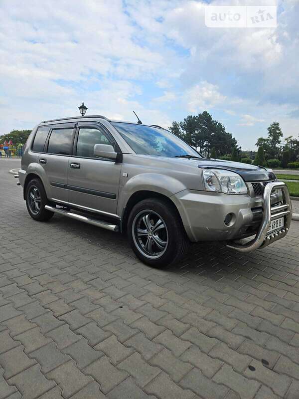 Nissan X-trail (2007)