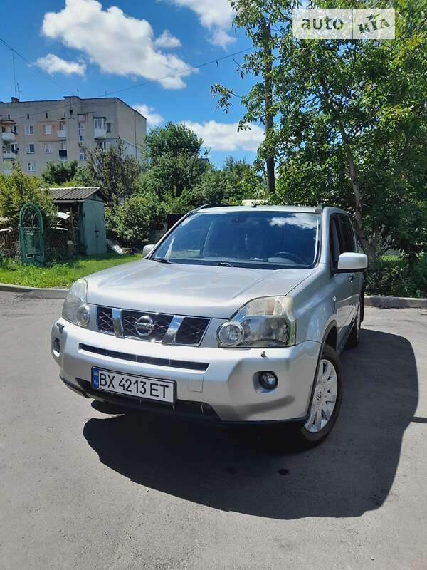 Nissan X-trail (2009)