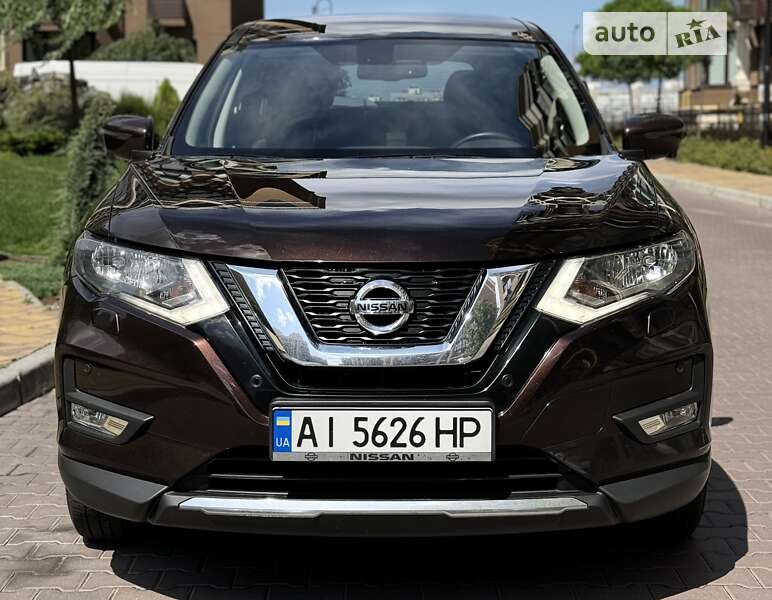 Nissan X-trail (2018)