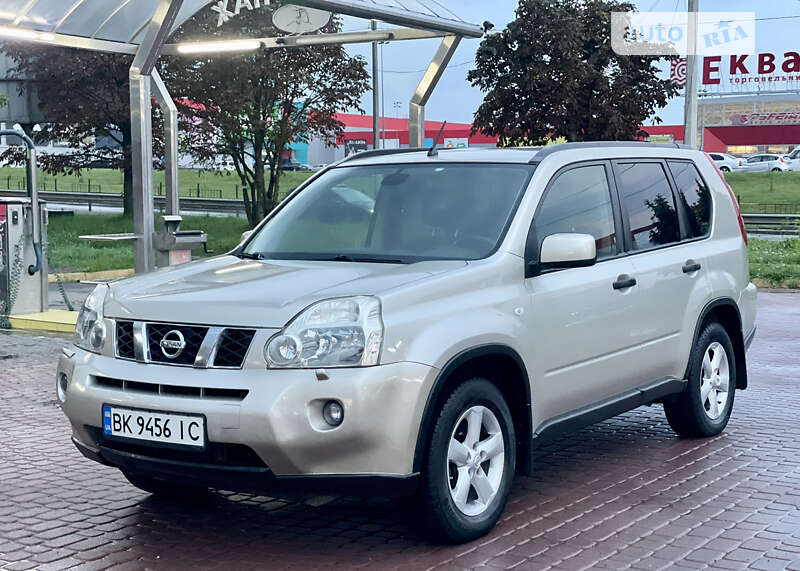 Nissan X-trail (2007)