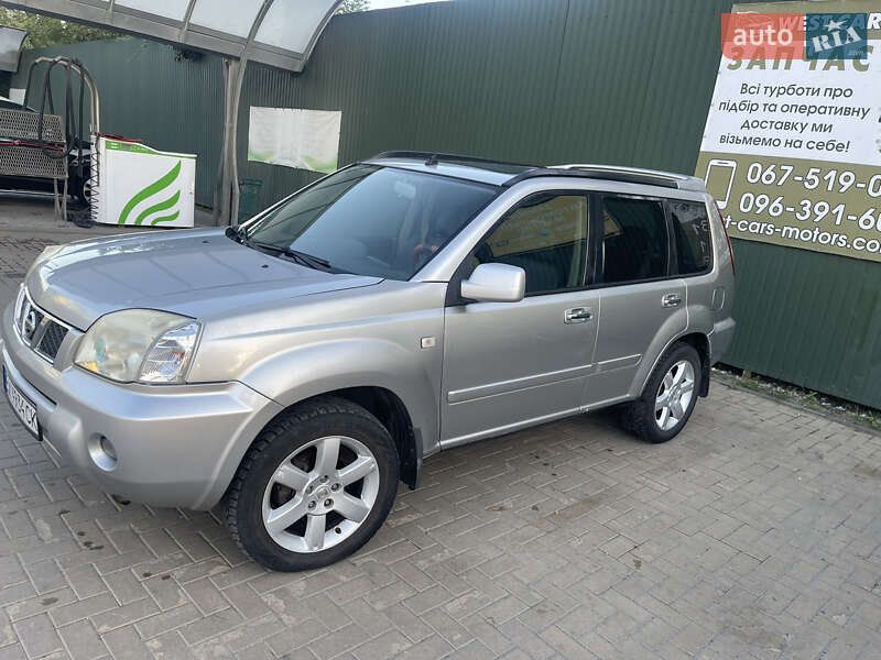 Nissan X-trail (2006)