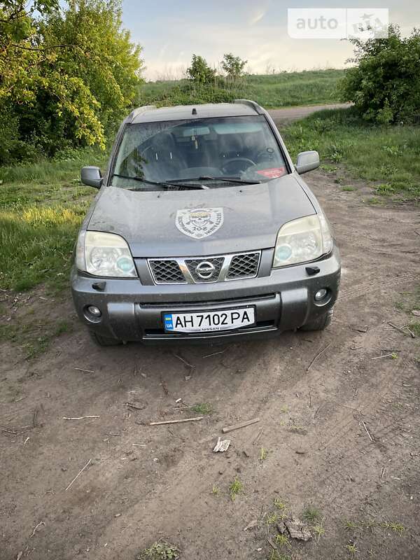 Nissan X-trail (2006)